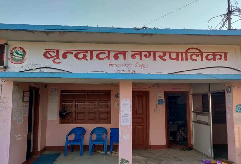 बृन्दावनले तिरेन बिजुलीको पैसा