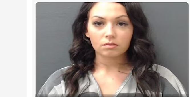 बिधार्थीसँग अनुचित यौन सबन्ध राख्ने अमेरिकन शिक्षिका पक्राउ