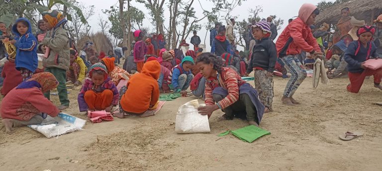 जाडो बढ्दै गएपछि धमाधम विद्यालय बन्द गर्दै पालिकाहरु