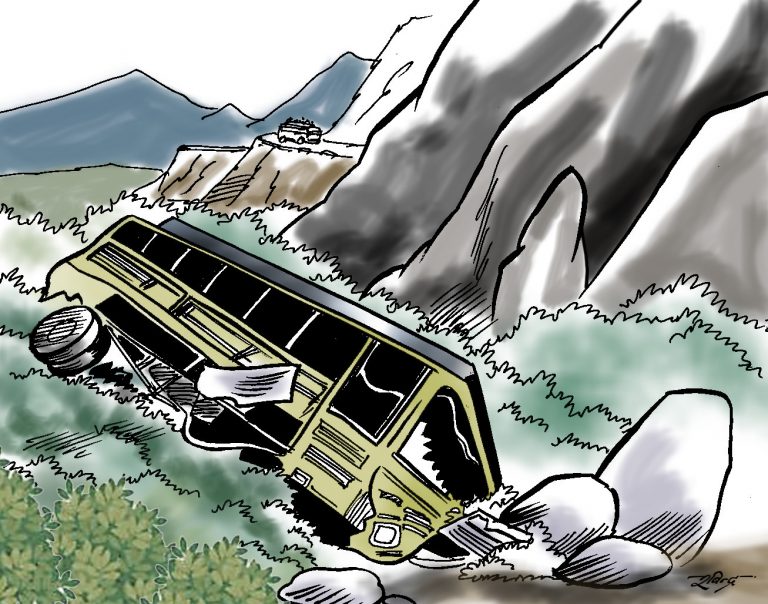 बारामा तीर्थयात्री बोकेको बस दुर्घटना हुँदा ७ जनाको मृत्यु