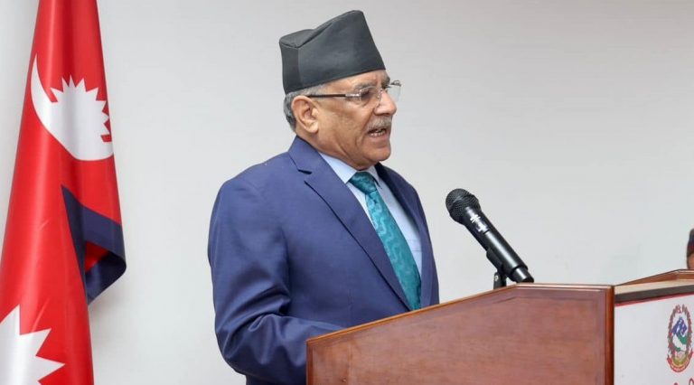 चितवन राष्ट्रिय निकुञ्जको मध्यवर्ती क्षेत्रका बासिन्दाको समस्या सम्बोधन हुन्छ स् प्रधानमन्त्री