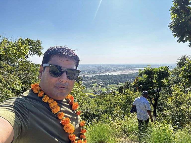 सरकारी अस्पताल अगाडिको टावर लाईटको बिजुली काटनु आपत्ति जनक ः मेयर काफ्ले