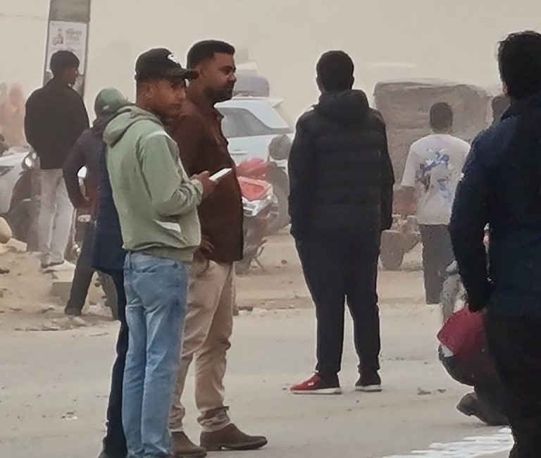 आश्रय निर्माणसेवाका कारण स्थानीयलाई आपत