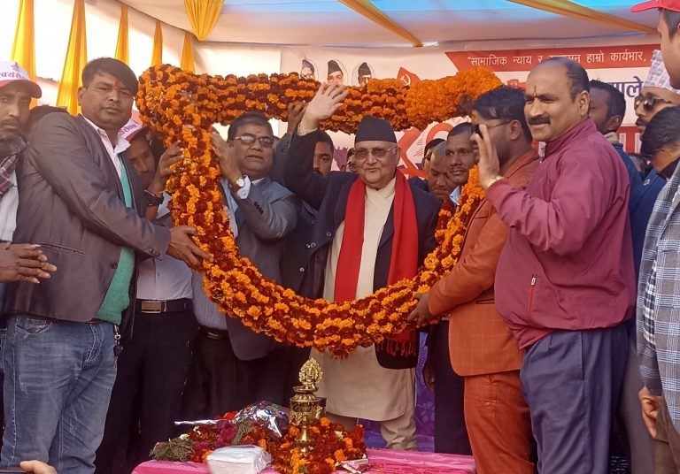 केपि ओलिलाई गरुडामा भब्य स्वागत