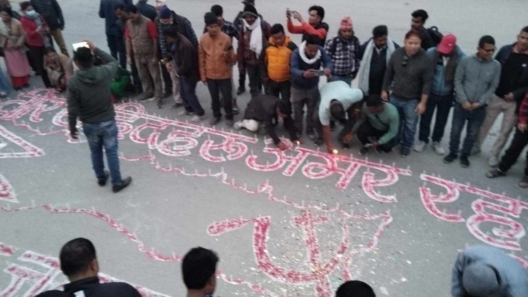 जनयुद्ध दिवसका अवसरमा चन्द्रपुरमा दीप प्रज्वलन