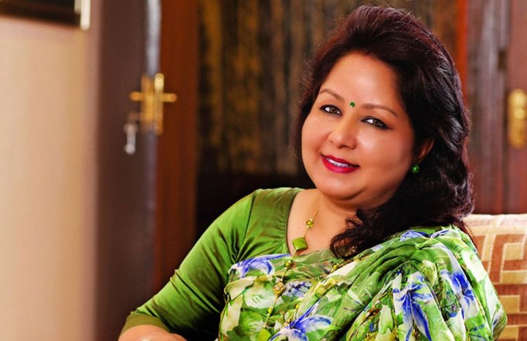 माधव नेपाल निवासमा देउवा पत्नी