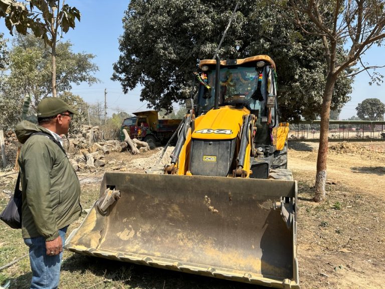 अनियंत्रित वन उत्खननले स्थानिय आजित