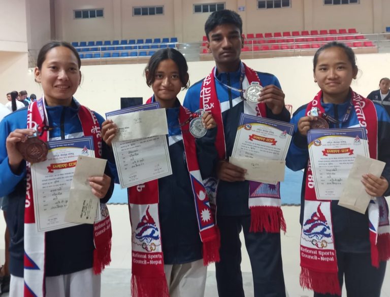 काठमाडौंमा जारी राष्ट्रिय राष्ट्रपति रनिङ शिल्डमा रौतहटका कराते खेलाडीले जिते १ रजत र १ कास्य