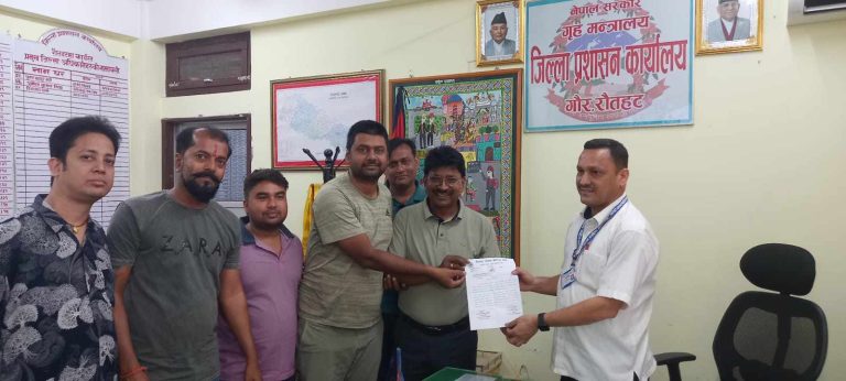 होटल तथा मदिराको व्यापार हुने समयमै प्रहरीले लौरो लाउन थालेपछि सिडियोलाई ज्ञापनपत्र