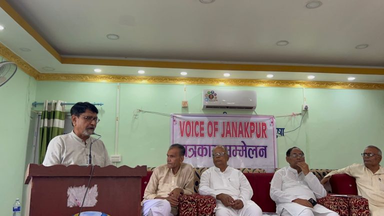 निजामती सेवा सम्बन्धी विधेयक एकात्मक कर्मचारीतन्त्रलाई निरन्तरता दिने षडयन्त्र