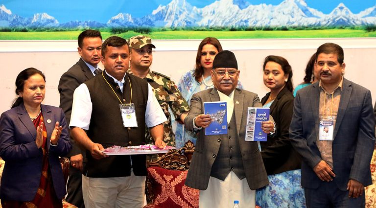 ज्येष्ठ पत्रकारहरूका लागि जीवन निर्वाह भत्ताको व्यवस्था गरिनेछ- प्रधानमन्त्री