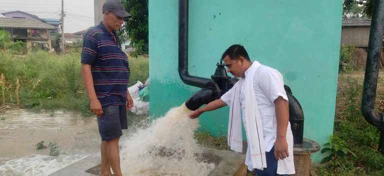 किसानका लागि बेल्डीमा डिप बोरिङ सञ्चालन