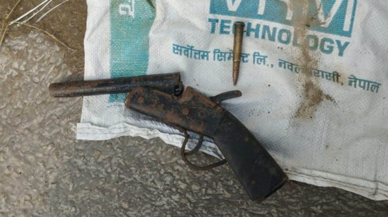 चन्द्रपुरबाट पेस्तोल र गोली बरामद