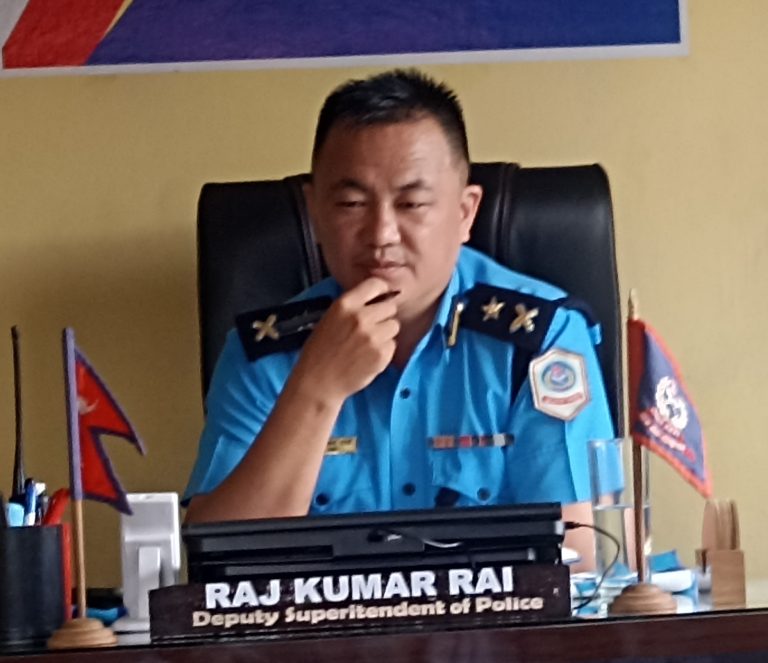 डिएसपी राईको सक्रियता ४ दिनभित्र चोरीको ३ मोटरसाईकल सहित २ जना चोर पक्राउ