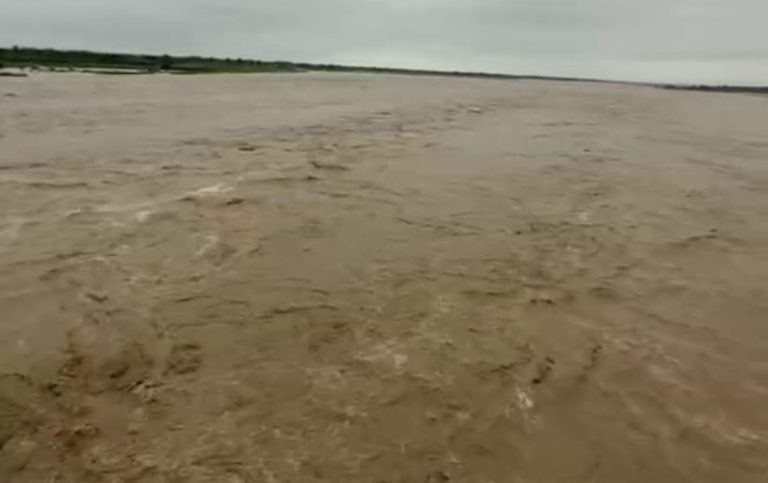 रौतहटका ६  पालिका डुबानको उच्च जोखिममा, उद्धार तथा राहतका लागि तयारी अवस्थामा रहन नेकपा एमाले रौतहटका इन्चार्ज अजय गुप्ताद्वारा पार्टी पंक्तिलाई निर्देशन