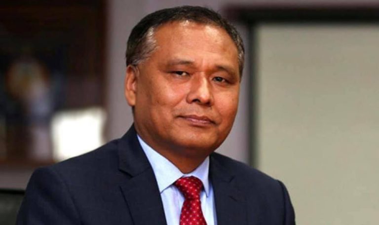 कुलमानलाई तीन दिनको म्याद दिएर स्पष्टीकरण सोधिदै