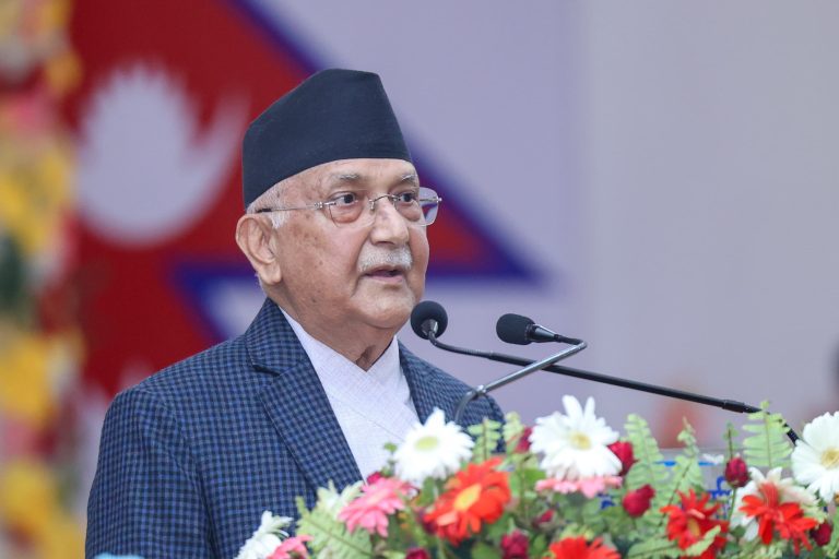 प्रधानमन्त्री ओलीद्वारा एकैसाथ मधेसका ६४ सडक शिलन्यास