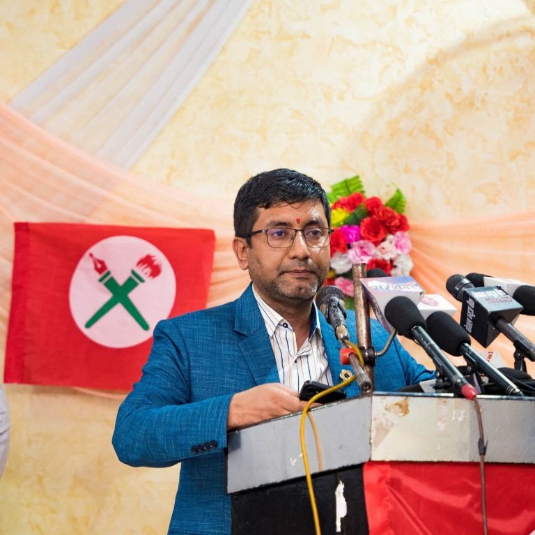 जापान जाने कामदारमाथि ‘सिन्डिकेट’ को लुट, कारबाही गर्न कांग्रेस केन्द्रीय सदस्य शिवाकोटीको माग