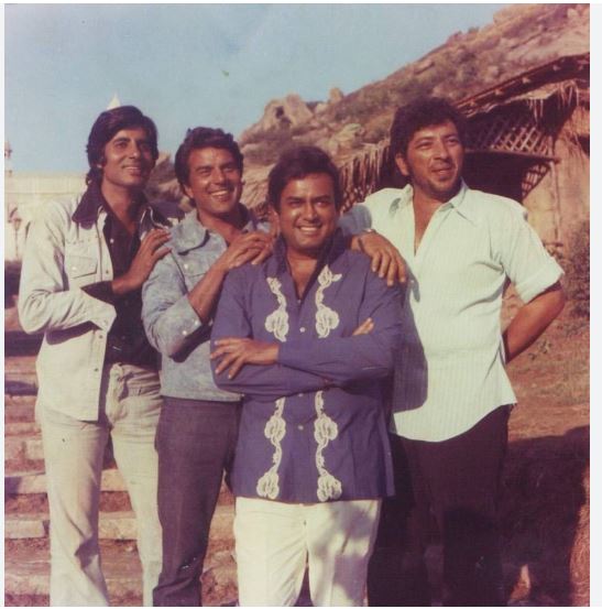 ‘शोले’मा सबैभन्दा बढी पारिश्रमिक लिने धर्मेन्द्र, एक कलाकारलाई त बदलामा फ्रिज