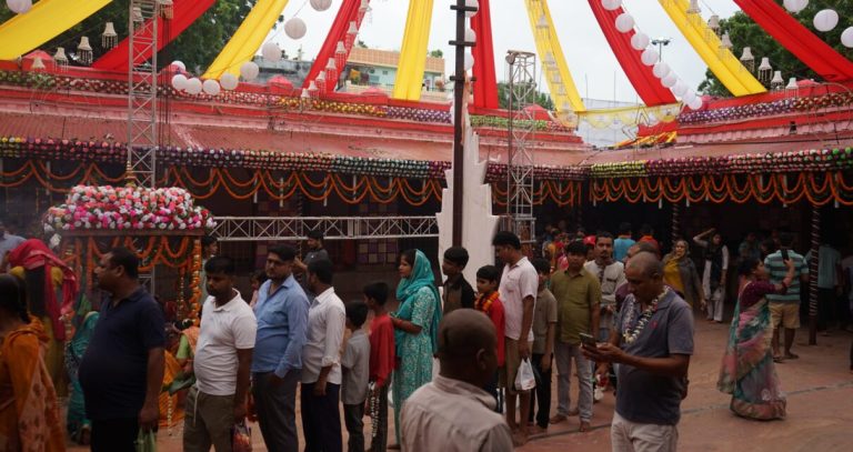 मधेसमा आज ‘बेलनौत’ विधि सम्पन्न, दशहरा पर्वको उल्लास चुलियो