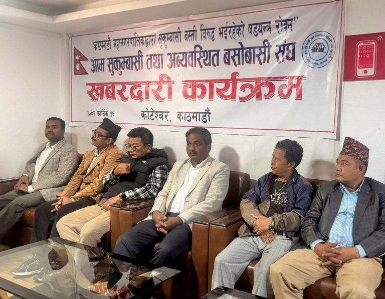 बालेनको डोजर चेतावनीपछि सुकुम्बासीका पक्षमा प्रभु साह