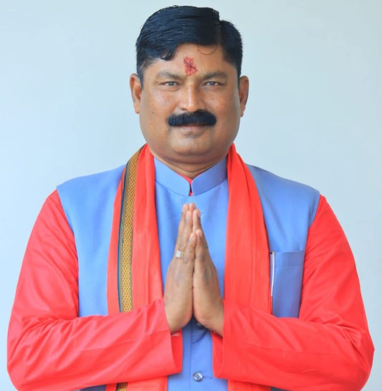 रौतहट–१ मा एमालेका अजयकुमार गुप्ताको आक्रामक चुनावी अभियान, माधव नेपालको ‘किल्ला’ भत्क्याउने दाबी