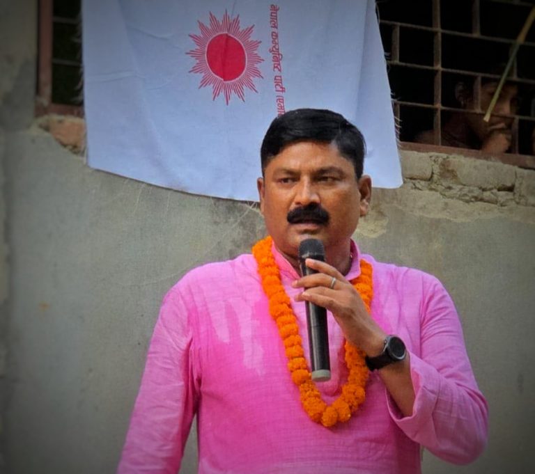 रौतहट १ मा पकड बनाउदै अजय गुप्ता