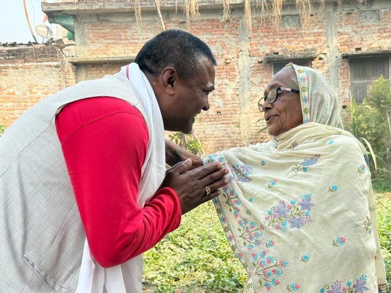 रौतहट–४ का एमाले उम्मेदवार रामजी साहको घरदैलो अभियान तीव्र, शिक्षा–पूर्वाधार र समावेशी विकास मुख्य एजेन्डा