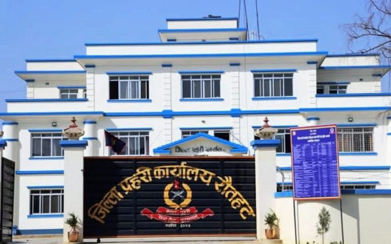 प्रहरीले नलेख्दा निवेदन, रौतहटमा फेरि लेखाइ व्यवसाय मौलायो