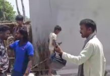 ओभरसियरले उल्टै थर्काए स्थानीय