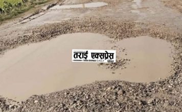 खाल्डाखुल्डीले थिलथिलो डुमरिया–लवतना सडक : भारतीय सीमासम्मको यात्रा जोखिमपूर्ण